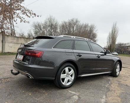 Серый Ауди А6 Олроуд, объемом двигателя 3 л и пробегом 247 тыс. км за 22000 $, фото 5 на Automoto.ua