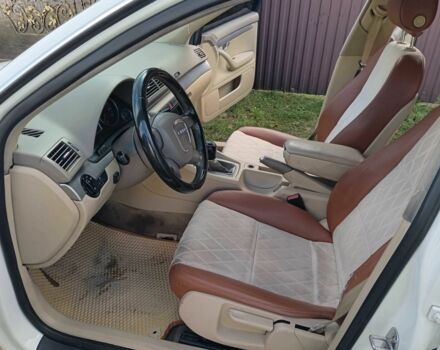 Білий Ауді А6, об'ємом двигуна 1.6 л та пробігом 341 тис. км за 4500 $, фото 14 на Automoto.ua