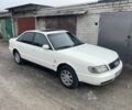 Белый Ауди А6, объемом двигателя 2 л и пробегом 300 тыс. км за 2600 $, фото 1 на Automoto.ua