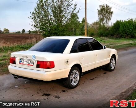 Белый Ауди А6, объемом двигателя 2 л и пробегом 303 тыс. км за 2499 $, фото 2 на Automoto.ua