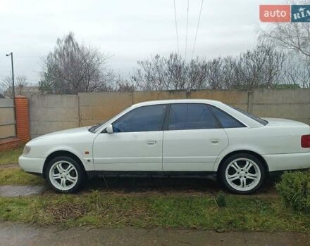 Белый Ауди А6, объемом двигателя 2.6 л и пробегом 452 тыс. км за 2700 $, фото 8 на Automoto.ua