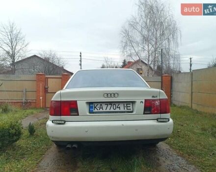 Белый Ауди А6, объемом двигателя 2.6 л и пробегом 452 тыс. км за 2700 $, фото 1 на Automoto.ua