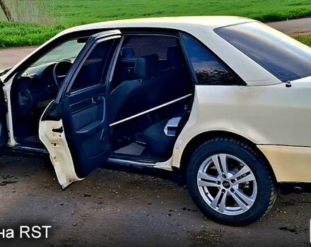 Белый Ауди А6, объемом двигателя 2 л и пробегом 303 тыс. км за 2499 $, фото 5 на Automoto.ua