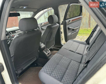 Белый Ауди А6, объемом двигателя 1.9 л и пробегом 240 тыс. км за 2999 $, фото 26 на Automoto.ua