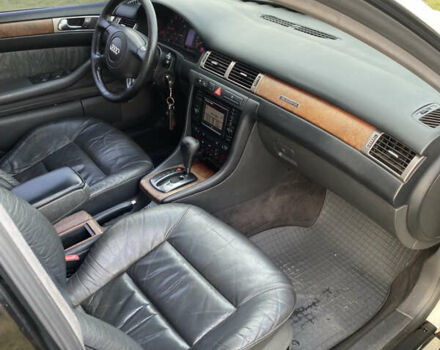 Белый Ауди А6, объемом двигателя 2.8 л и пробегом 400 тыс. км за 5000 $, фото 4 на Automoto.ua