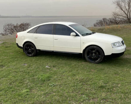 Белый Ауди А6, объемом двигателя 2.8 л и пробегом 400 тыс. км за 5000 $, фото 1 на Automoto.ua