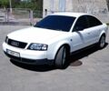 Белый Ауди А6, объемом двигателя 1.8 л и пробегом 360 тыс. км за 5000 $, фото 1 на Automoto.ua
