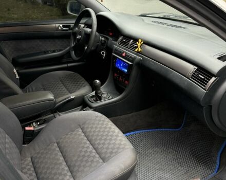 Белый Ауди А6, объемом двигателя 1.9 л и пробегом 300 тыс. км за 2150 $, фото 6 на Automoto.ua