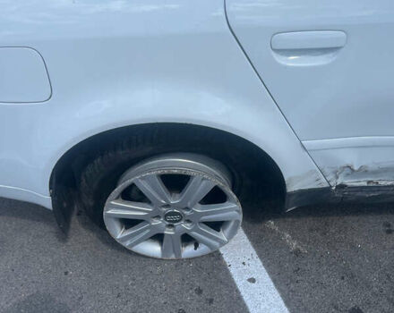 Білий Ауді А6, об'ємом двигуна 2.39 л та пробігом 253 тис. км за 3500 $, фото 2 на Automoto.ua