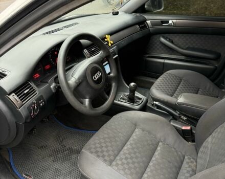 Белый Ауди А6, объемом двигателя 1.9 л и пробегом 300 тыс. км за 2150 $, фото 10 на Automoto.ua