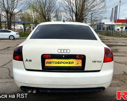 Белый Ауди А6, объемом двигателя 1.9 л и пробегом 377 тыс. км за 3500 $, фото 4 на Automoto.ua