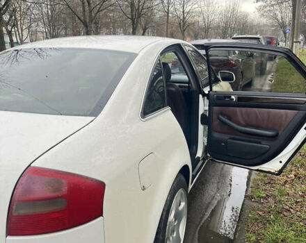 Белый Ауди А6, объемом двигателя 2.8 л и пробегом 378 тыс. км за 2250 $, фото 4 на Automoto.ua