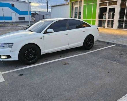 Белый Ауди А6, объемом двигателя 2 л и пробегом 380 тыс. км за 5600 $, фото 2 на Automoto.ua