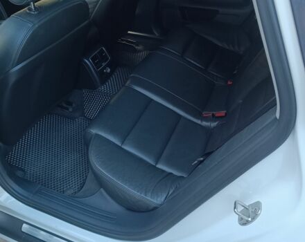 Белый Ауди А6, объемом двигателя 0 л и пробегом 320 тыс. км за 9950 $, фото 6 на Automoto.ua