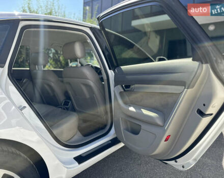 Белый Ауди А6, объемом двигателя 2 л и пробегом 250 тыс. км за 11300 $, фото 26 на Automoto.ua