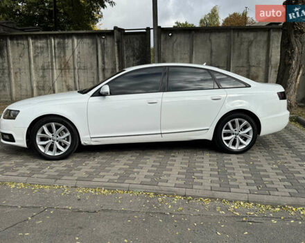 Белый Ауди А6, объемом двигателя 3.12 л и пробегом 263 тыс. км за 7950 $, фото 5 на Automoto.ua