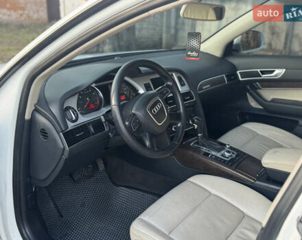 Белый Ауди А6, объемом двигателя 3.12 л и пробегом 265 тыс. км за 7500 $, фото 19 на Automoto.ua