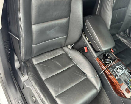 Белый Ауди А6, объемом двигателя 3 л и пробегом 193 тыс. км за 10800 $, фото 8 на Automoto.ua