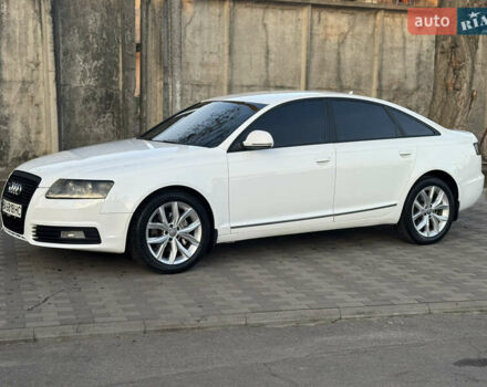 Белый Ауди А6, объемом двигателя 3.12 л и пробегом 265 тыс. км за 7500 $, фото 2 на Automoto.ua
