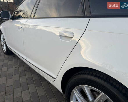 Белый Ауди А6, объемом двигателя 3.12 л и пробегом 265 тыс. км за 7500 $, фото 14 на Automoto.ua