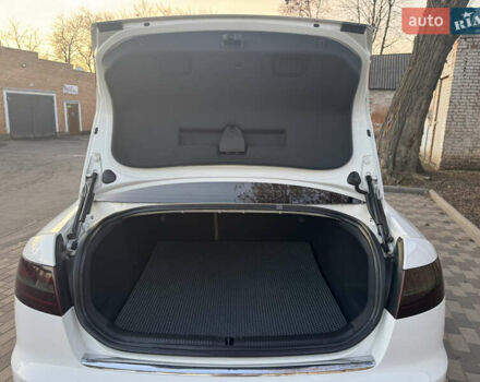 Белый Ауди А6, объемом двигателя 3.12 л и пробегом 265 тыс. км за 7500 $, фото 28 на Automoto.ua