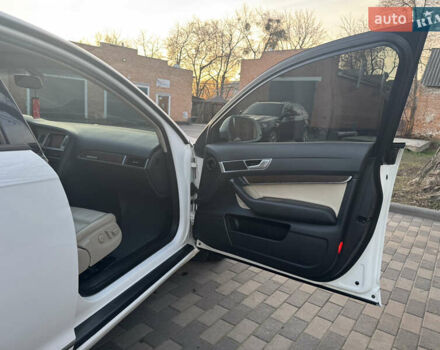 Белый Ауди А6, объемом двигателя 3.12 л и пробегом 265 тыс. км за 7500 $, фото 21 на Automoto.ua