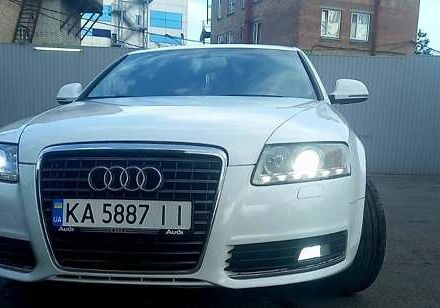 Белый Ауди А6, объемом двигателя 3 л и пробегом 245 тыс. км за 9200 $, фото 4 на Automoto.ua