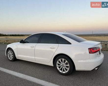Білий Ауді А6, об'ємом двигуна 3 л та пробігом 201 тис. км за 13500 $, фото 6 на Automoto.ua