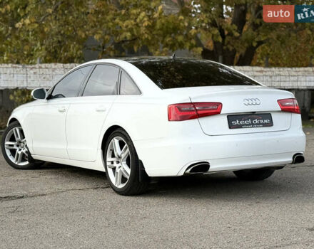 Белый Ауди А6, объемом двигателя 3 л и пробегом 198 тыс. км за 11999 $, фото 5 на Automoto.ua