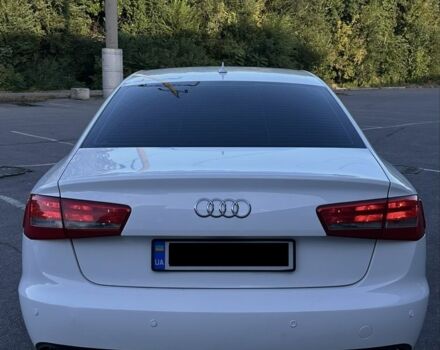 Білий Ауді А6, об'ємом двигуна 0 л та пробігом 255 тис. км за 12799 $, фото 4 на Automoto.ua