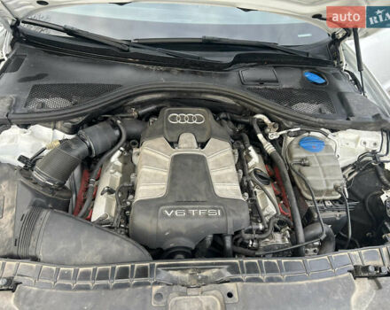 Белый Ауди А6, объемом двигателя 3 л и пробегом 270 тыс. км за 9999 $, фото 7 на Automoto.ua