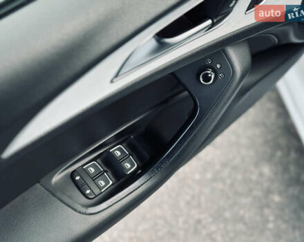 Білий Ауді А6, об'ємом двигуна 1.98 л та пробігом 270 тис. км за 12999 $, фото 21 на Automoto.ua