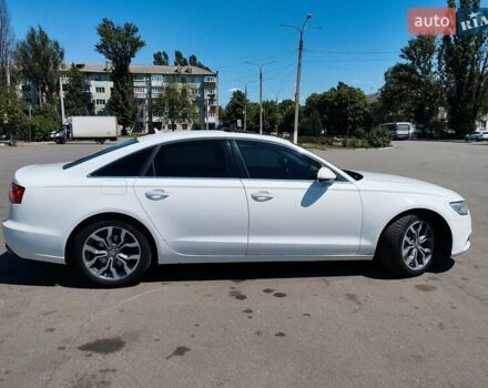 Белый Ауди А6, объемом двигателя 1.98 л и пробегом 186 тыс. км за 12000 $, фото 4 на Automoto.ua