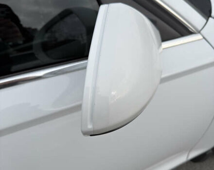 Белый Ауди А6, объемом двигателя 1.97 л и пробегом 240 тыс. км за 14000 $, фото 22 на Automoto.ua