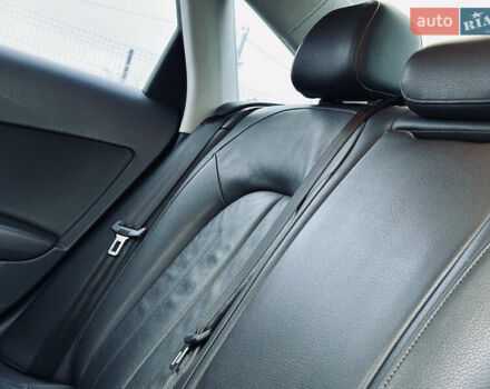 Білий Ауді А6, об'ємом двигуна 1.98 л та пробігом 270 тис. км за 12999 $, фото 18 на Automoto.ua