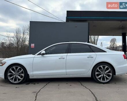 Ауді А6 2012 у Києві на Automoto.ua Білий Ауді А6, об'ємом двигуна 1.98 л та пробігом 260 тис. км за 13200 $, фото 5 на Automoto.ua