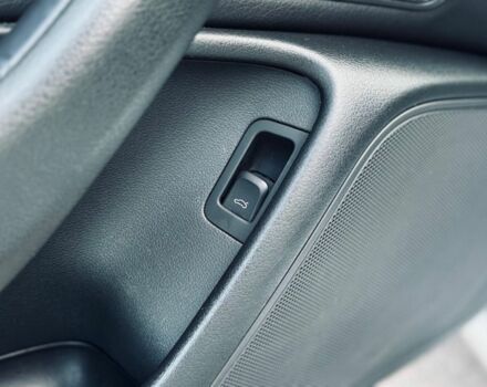 Белый Ауди А6, объемом двигателя 2 л и пробегом 270 тыс. км за 12999 $, фото 22 на Automoto.ua