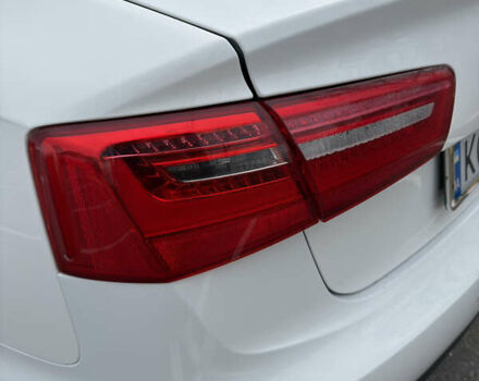 Белый Ауди А6, объемом двигателя 1.97 л и пробегом 240 тыс. км за 14000 $, фото 16 на Automoto.ua