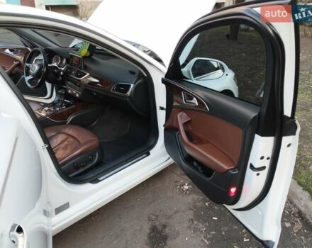 Белый Ауди А6, объемом двигателя 1.98 л и пробегом 186 тыс. км за 12000 $, фото 9 на Automoto.ua