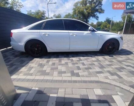 Белый Ауди А6, объемом двигателя 3 л и пробегом 175 тыс. км за 14800 $, фото 3 на Automoto.ua