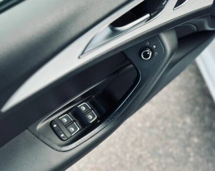 Белый Ауди А6, объемом двигателя 2 л и пробегом 270 тыс. км за 12999 $, фото 21 на Automoto.ua