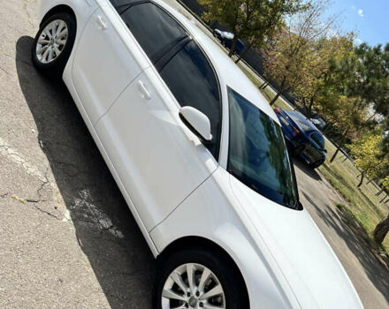 Білий Ауді А6, об'ємом двигуна 2 л та пробігом 276 тис. км за 14000 $, фото 24 на Automoto.ua