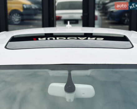 Білий Ауді А6, об'ємом двигуна 1.98 л та пробігом 270 тис. км за 12999 $, фото 62 на Automoto.ua