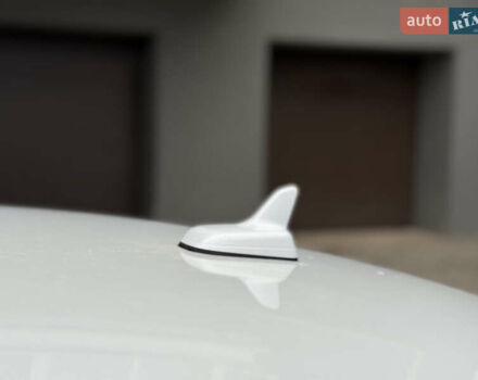 Білий Ауді А6, об'ємом двигуна 2 л та пробігом 233 тис. км за 12999 $, фото 14 на Automoto.ua