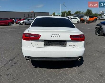 Белый Ауди А6, объемом двигателя 3 л и пробегом 188 тыс. км за 12400 $, фото 13 на Automoto.ua