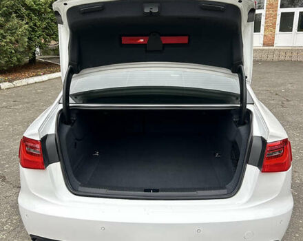 Білий Ауді А6, об'ємом двигуна 3 л та пробігом 235 тис. км за 13500 $, фото 14 на Automoto.ua