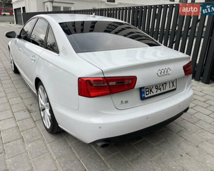 Белый Ауди А6, объемом двигателя 1.98 л и пробегом 236 тыс. км за 12800 $, фото 5 на Automoto.ua