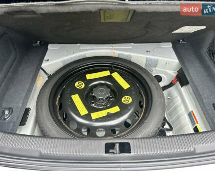 Білий Ауді А6, об'ємом двигуна 3 л та пробігом 235 тис. км за 13500 $, фото 30 на Automoto.ua