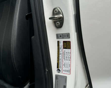 Ауді А6 2014 у Рівному на Automoto.ua Білий Ауді А6, об'ємом двигуна 2.97 л та пробігом 167 тис. км за 20000 $, фото 16 на Automoto.ua