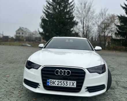 Білий Ауді А6, об'ємом двигуна 2 л та пробігом 121 тис. км за 14000 $, фото 2 на Automoto.ua